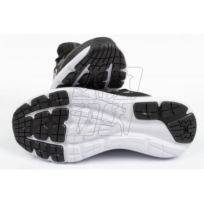 10. Under Armor W shoes 3024989-001