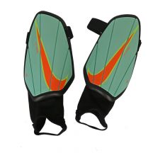 Shin Pads Nike Charge Y SP2165-379