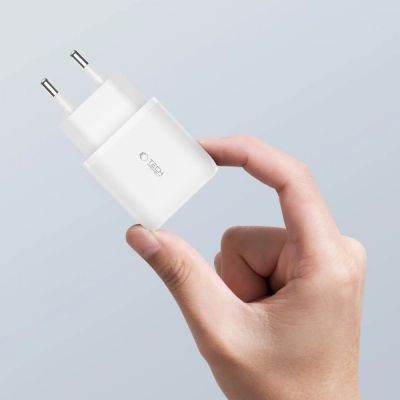 7. Tech-Protect C20W USB-C PD 20W / USB-A QC 3.0 charger with USB-C / USB-C cable - white