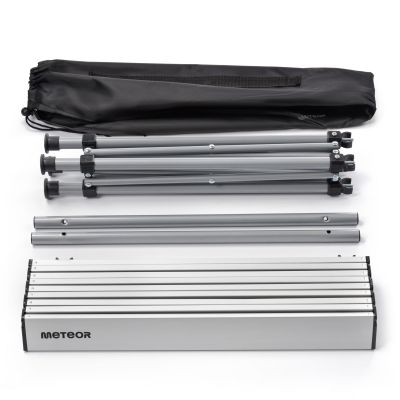 32. Meteor Bankada 16934 folding table