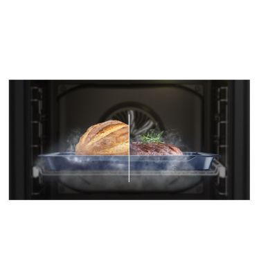 8. BEKO BBISM14300BMPE Steam Assisted Oven with Steam, Self-Cleaning, Pyrolysis, Energy Class A+