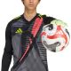 4. adidas Predator Training M JN5356 goalkeeper gloves