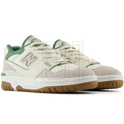 5. New Balance W BBW550HK Shoes