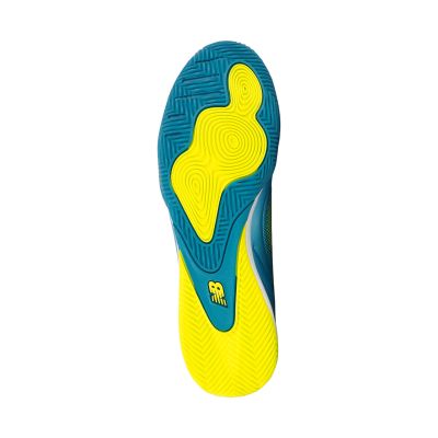 6. New Balance Tekela V5 Team Low Laced IN NBUT3IL9S6 Soccer Shoes