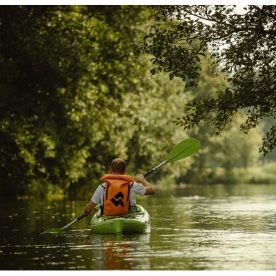 42. Alpinus Kayak 28 waterproof backpack ZN43399