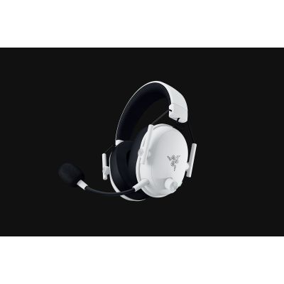 5. Razer BlackShark V3 Gaming Headset Wireless/Wired Over-Ear Wireless Microphone White