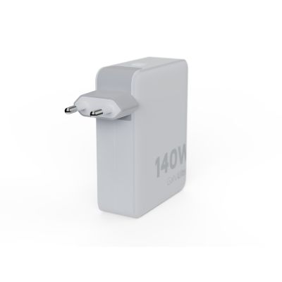 7. Xtorm XVC2140 Mobile Charger Universal White AC Internal