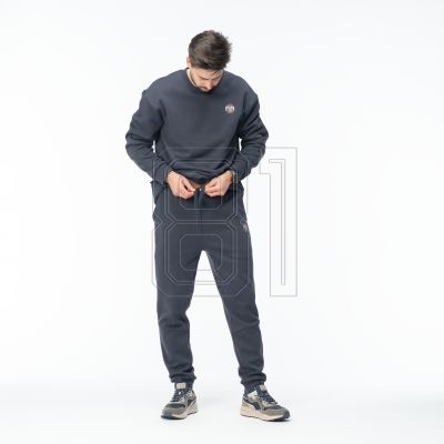 8. Iguana Milton Pants M 92800620889
