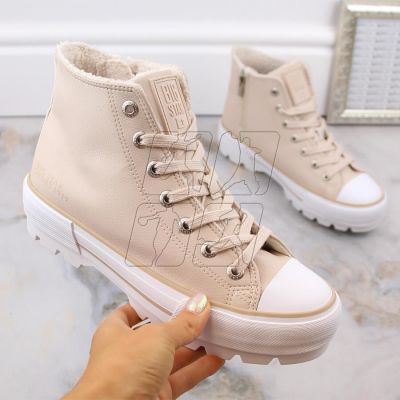 5. Sneakers insulated on the platform Big Star W INT1903B beige