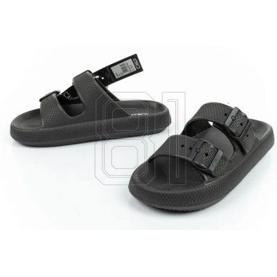 9. CMP M 3Q90647 U901 flip flops