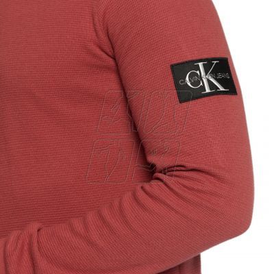 5. Calvin Klein Jeans Regular Fit M J30J316610 sweater