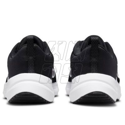 5. Nike Downshifter 12 Jr DM4194 003 running shoes
