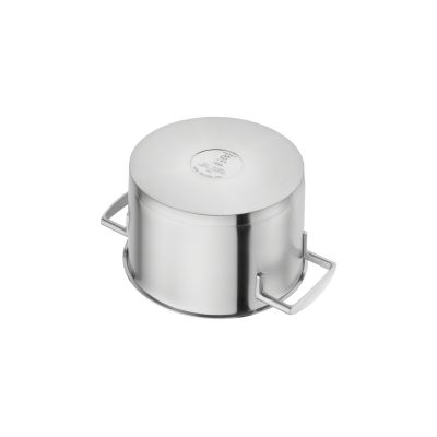 9. ZWILLING Vitality 66460-000-0 pot set (1.5 liters, 2 liters, 3 liters, 3.5 liters, 6 liters)