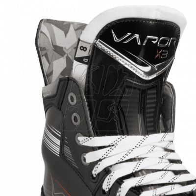 2. Bauer Vapor X3 Int 1061735 Hockey Skates