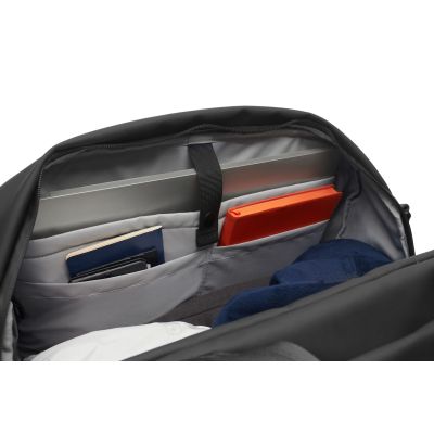 7. XD DESIGN URBAN WEEKEND BAG BLACK P706.2901