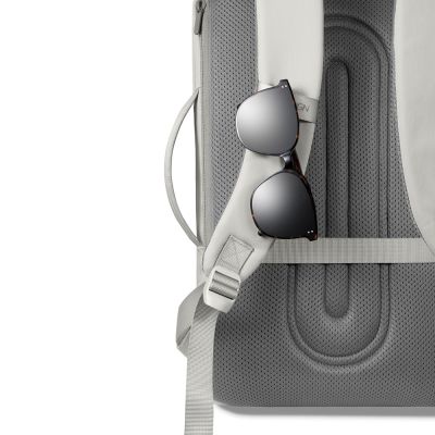 13. XD DESIGN AIR BACKPACK GRAY P706.3219