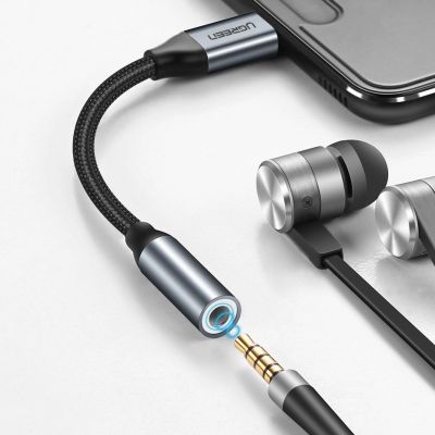 3. Ugreen Headphone Adapter with 3.5mm mini jack to USB Type C 10cm gray (30632)