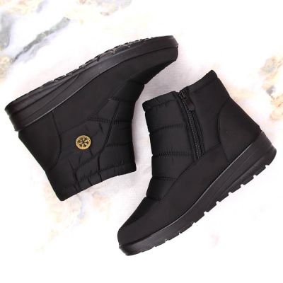 5. News W EVE437A black wedge snow boots