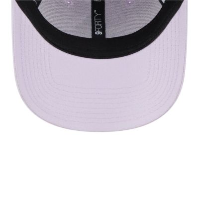 5. New Era 9FORTY NY New York Yankees Women's League Essential Lilac Women's Baseball Cap - 60424627