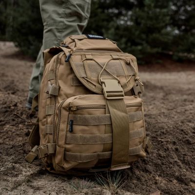 8. Offlander Survival Hiker 25L Backpack OFF_CACC_35KH