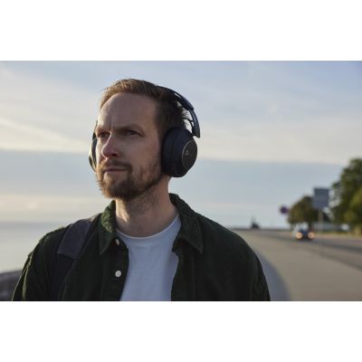 29. POLY Voyager Surround 85 UC USB-C Headset + USB-C/A Adapter + Charging Stand