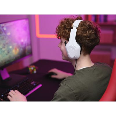 9. TRUST ZIROX HEADSET WHITE