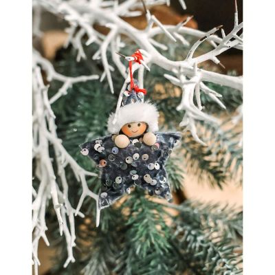 6. SET OF 3 PENDANTS STAR DOLLS SILVER SEQUINS