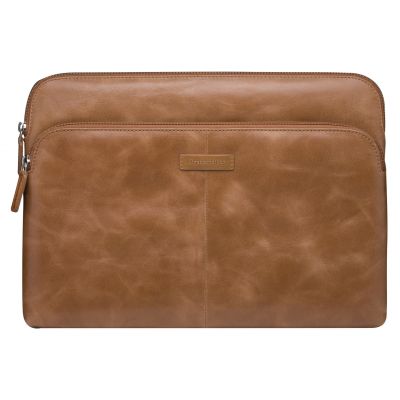 2. Dbramante1928 Skagen Pro+ case - MacBook Pro 14"/iki