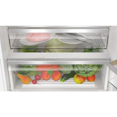 5. Built-in refrigerator BOSCH KBN96VFE0 70 cm wide