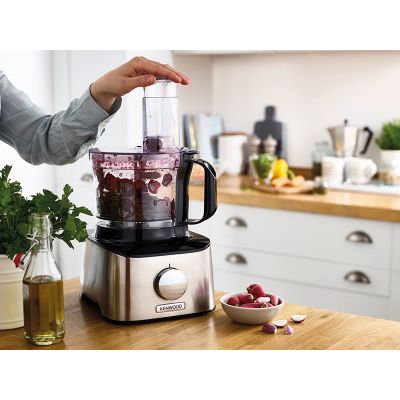 17. KENWOOD FDM301SS Food Processor