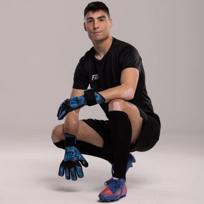 4. FM Varis X Pro S953314 Goalkeeper Gloves