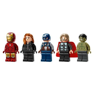 7. LEGO MARVEL SUPER HEROES 76313 MARVEL logo with minifigures