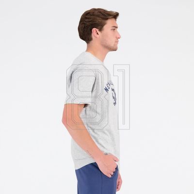 11. New Balance Sport Seasonal Graphic Cot AG M MT31904AG T-shirt