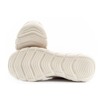 9. Skechers Bobs B Flex sports shoes sneakers women's fashionable beige