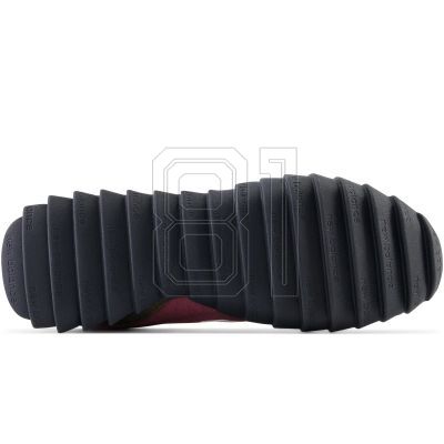 10. New Balance M URC30NB shoes