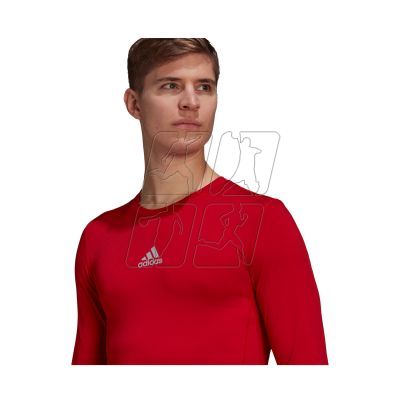 3. T-shirt adidas TechFit Compression M GU7336