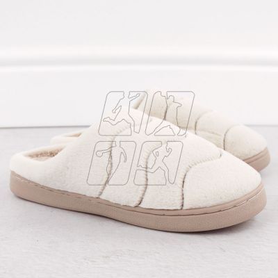 2. Unisoft W 6622 EVE466B fur slippers