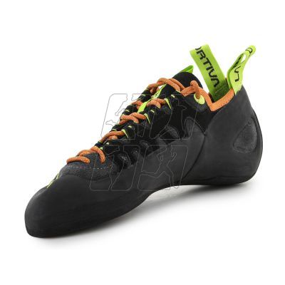 3. Climbing shoes La Sportiva Taramtulace Carbon 30L900729