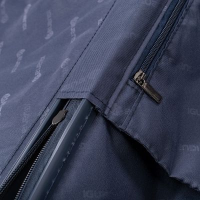 8. Iguana Sydney 90 Suitcase 92800405134