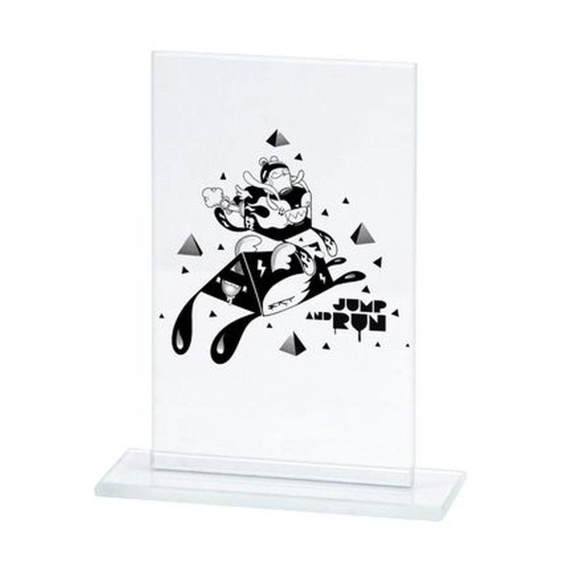 5. Engraved glass trophy + paint filling