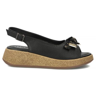 2. Women's leather wedge sandals with openwork black Filippo DS7582