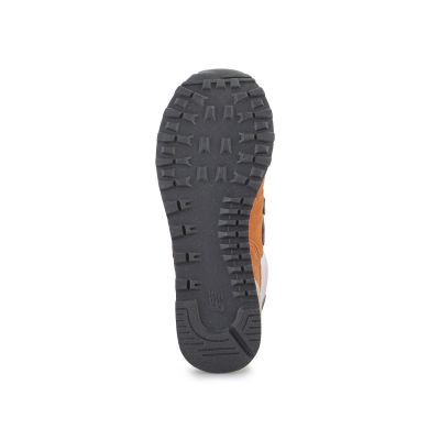 12. New Balance W WL574QB Shoes