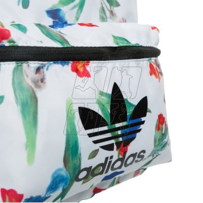 3. Backpack adidas Classic Backpack EI4762