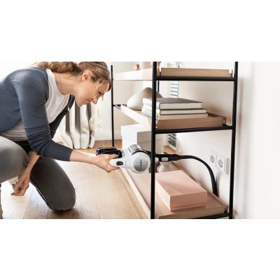 32. BOSCH BCS 711XXL vacuum cleaner
