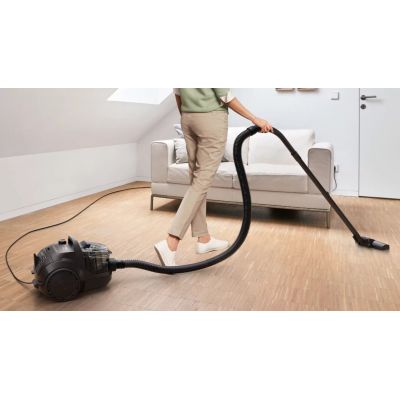 2. BOSCH BGC21X300 vacuum cleaner