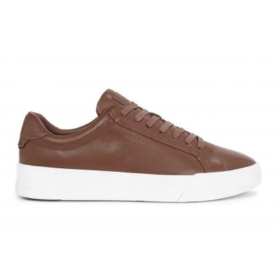 2. Tommy Hilfiger Court Best Cognac M shoes FM0FM05136GVI