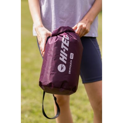 11. Hi-Tec Drypouch 10 92800597799