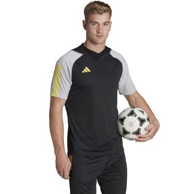12. adidas Tiro 23 Competition Jersey M HU1295
