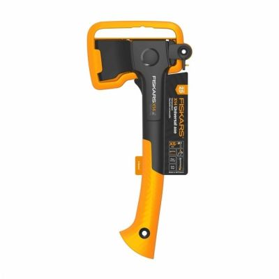 2. Fiskars X14 Axe (1069102)