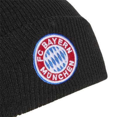 3. adidas FC Bayern Beanie KT3400